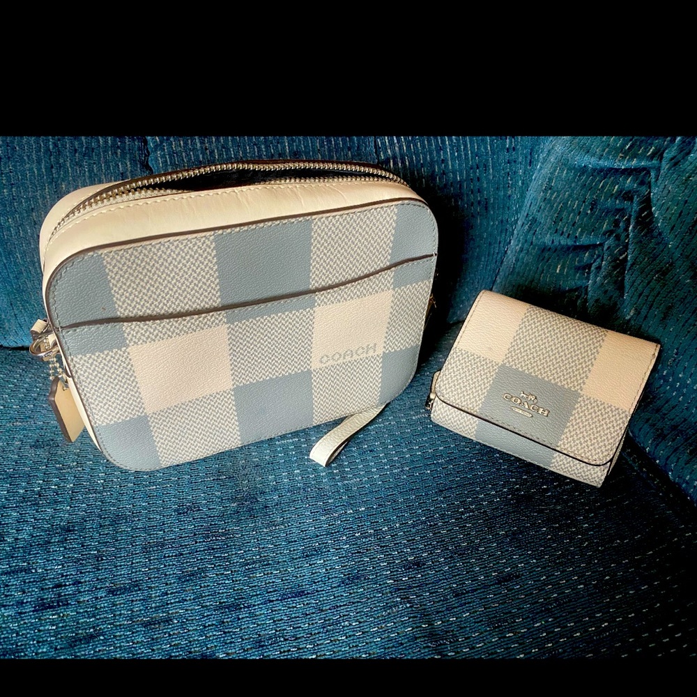 Coach white & gray Buffalo plaid small purse and wallet. Excellent condition
